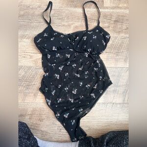 Hollister Body Suit, floral w mesh body, unknown size